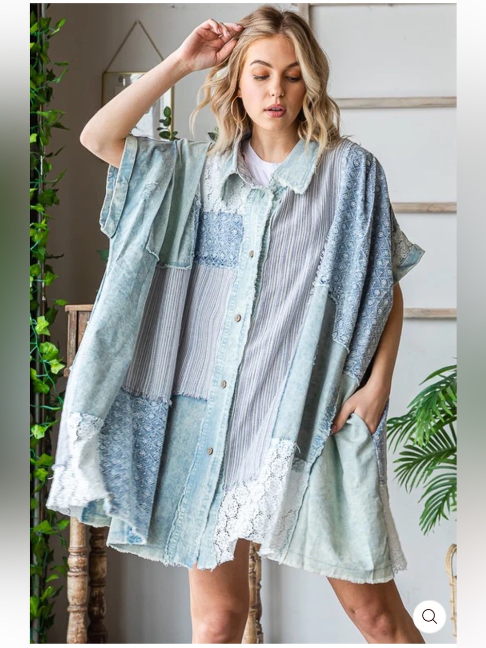 31. NWT Olí & Hali Light Blue Denim and Lace Patchwork Button-Front Tunic